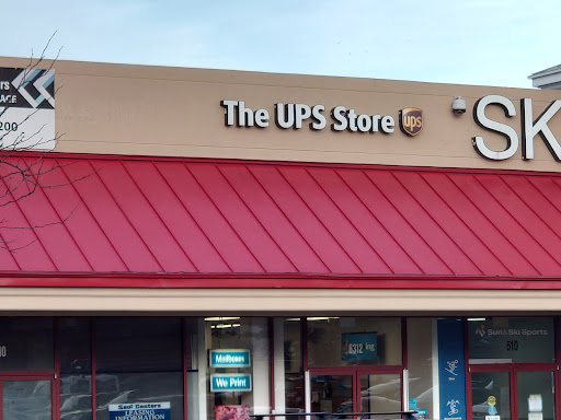 Shipping and Mailing Service «The UPS Store», reviews and photos, 6312 Seven Corners Center, Falls Church, VA 22044, USA