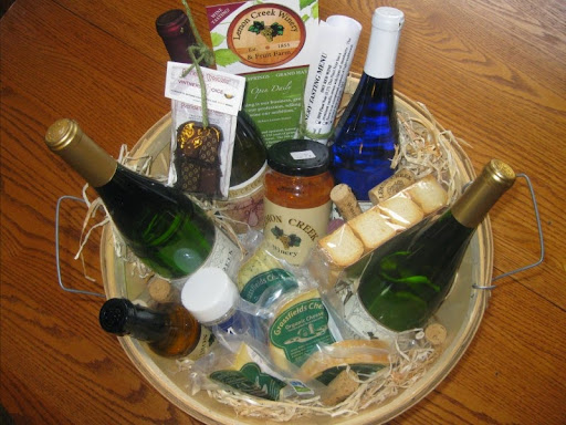 Winery «Lemon Creek Winery», reviews and photos, 327 N Beacon Blvd, Grand Haven, MI 49417, USA