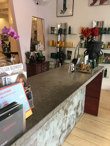 Beauty Salon «Euphoria Salon & Spa», reviews and photos, 4249 NW 107th Ave, Doral, FL 33178, USA