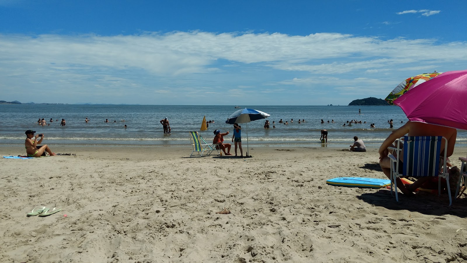 Foto di Spiaggia di Penha Feliz e l'insediamento