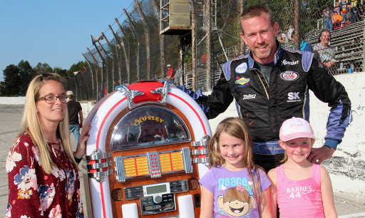 Truck Repair Shop «Barnes Auto Service», reviews and photos, 3730 Bishop Ln, Louisville, KY 40218, USA