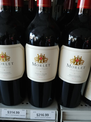 Liquor Store «Shrewsbury Liquor», reviews and photos, 230 Shrewsbury Plaza, Shrewsbury, NJ 07702, USA