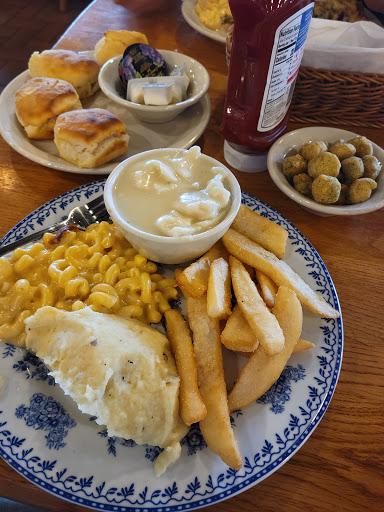 American Restaurant «Cracker Barrel Old Country Store», reviews and photos, 7060 Concourse Pkwy, Douglasville, GA 30134, USA