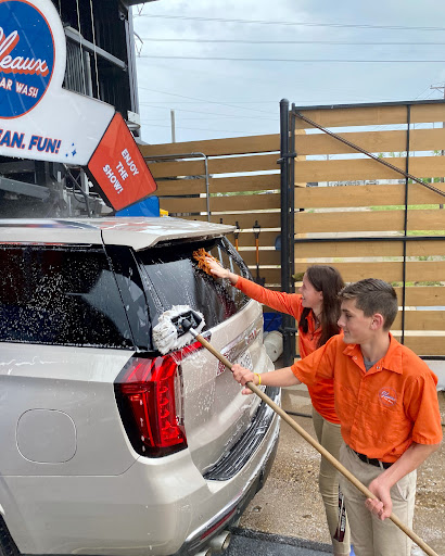 Gleaux Car Wash en Tyler