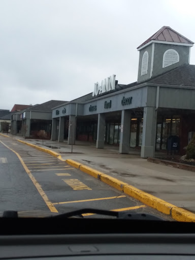 Fabric Store «Jo-Ann Fabrics and Crafts», reviews and photos, 49 Topsham Fair Mall Rd Ste 17, Topsham, ME 04086, USA