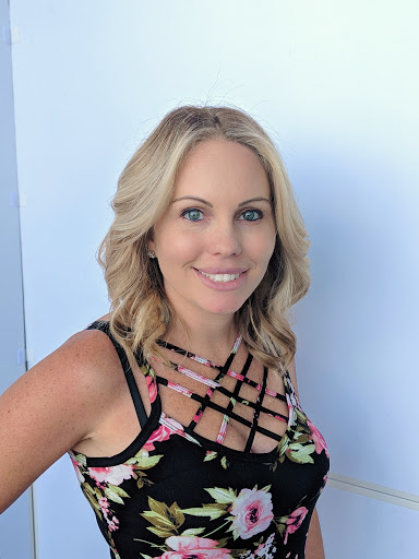 Hair Salon «Privé Salon Orlando», reviews and photos, 4194 Conroy Rd #102, Orlando, FL 32839, USA