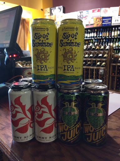 Wine Store «Premier Wine & Spirits», reviews and photos, 100 Main St N # 11, Southbury, CT 06488, USA