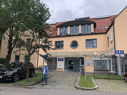 VetInstinct - Tierarztpraxis Katharina Kirschner unter Karlsfeld, Bayern