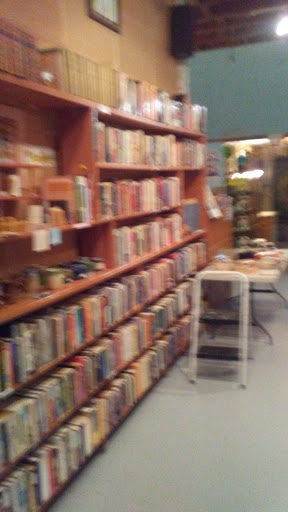 Used Book Store «Tsunami Books», reviews and photos, 2585 Willamette St, Eugene, OR 97405, USA