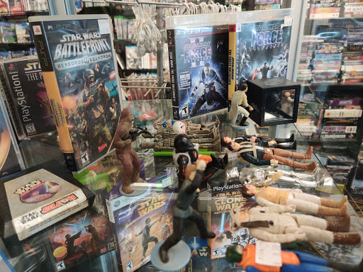 Video Game Store «Video Game Wizards - Molalla OR», reviews and photos, 125 E Main St, Molalla, OR 97038, USA