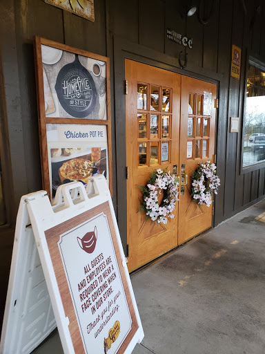 American Restaurant «Cracker Barrel Old Country Store», reviews and photos, 5100 Tiedeman Rd, Brooklyn, OH 44144, USA