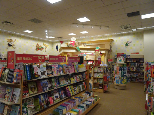 Book Store «Barnes & Noble», reviews and photos, 1 E Towne Mall, Madison, WI 53704, USA