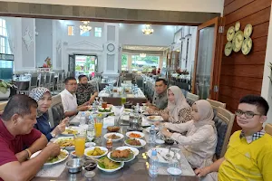 Rumah Makan Pangeran Sungailiat image