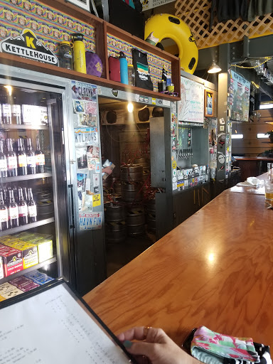 Bar «Myrtle Street Taphouse», reviews and photos
