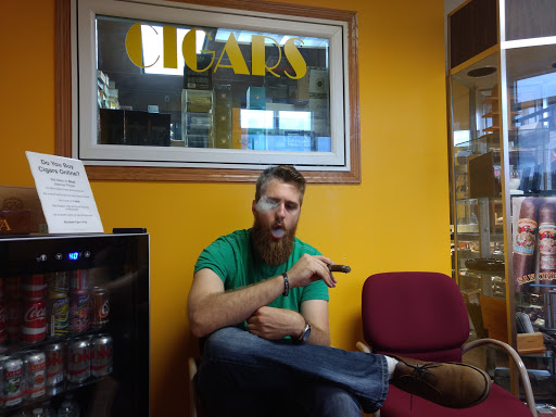 Cigar Shop «Big Apple Cigar & Pipe», reviews and photos, 955 W Broadway Ave, Forest Lake, MN 55025, USA