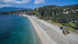 Foto di Ampovos beach con baia spaziosa