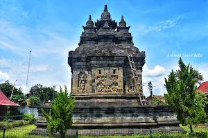 Pawon Temple image