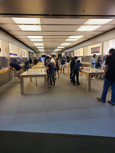 Computer Store «Apple Mall of Georgia», reviews and photos, 3333 Buford Dr NE, Buford, GA 30519, USA