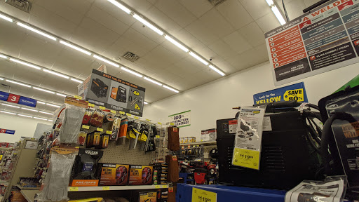 Hardware Store «Harbor Freight Tools», reviews and photos, 6808 W Greenfield Ave, West Allis, WI 53214, USA