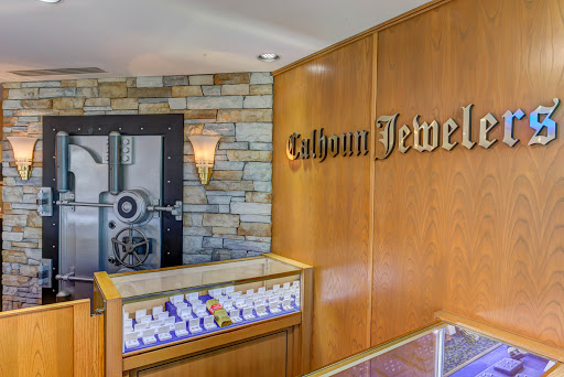 Jewelry Store «Calhoun Jewelers», reviews and photos, 500 Main St, Royersford, PA 19468, USA