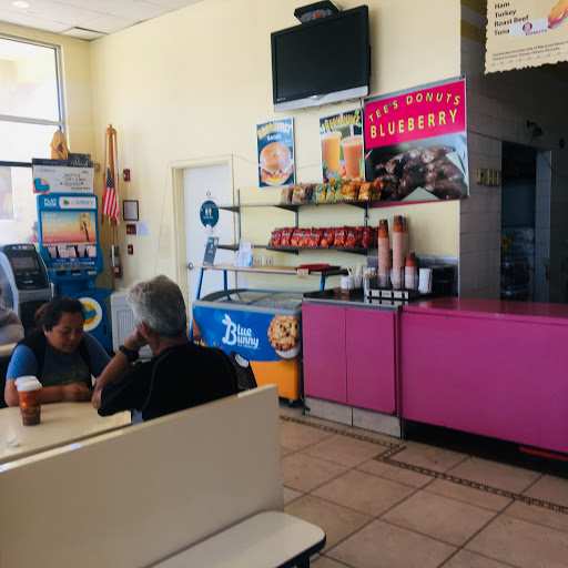 Donut Shop «Tee Donuts», reviews and photos, 325 E Anaheim St # A, Long Beach, CA 90813, USA