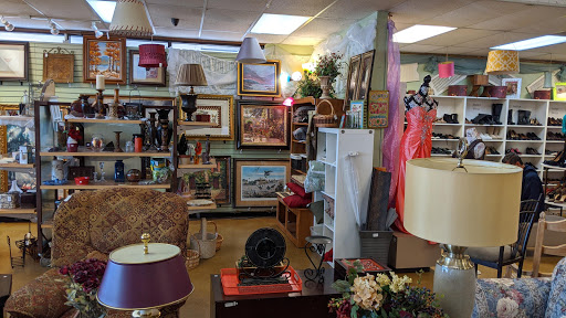 Thrift Store «ACO Resale Shop», reviews and photos, 801 E Main St, Allen, TX 75002, USA