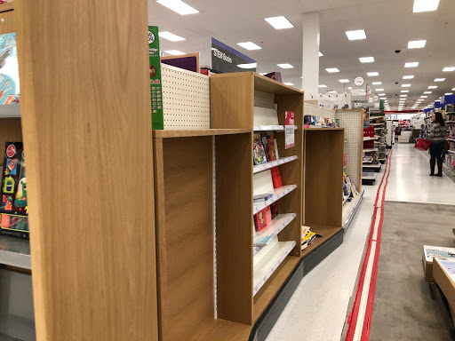 Department Store «Target», reviews and photos, 100 Willow St, Farmingdale, NY 11735, USA