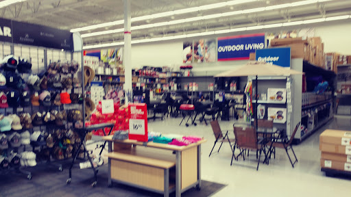 Sporting Goods Store «Academy Sports + Outdoors», reviews and photos, 1260 S Amity Rd, Conway, AR 72032, USA
