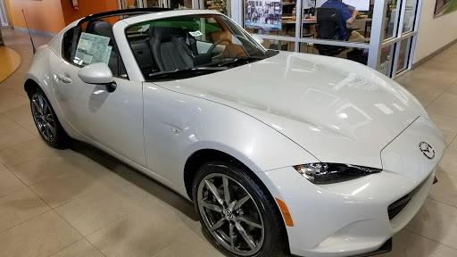 Mazda Dealer «CJ Wilson Mazda of Countryside», reviews and photos, 6060 South La Grange Road, Countryside, IL 60525, USA