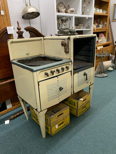 Antique Store «Treasures At Century Plaza», reviews and photos, 3702 Century Dr, Fort Smith, AR 72903, USA