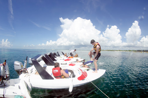 Jungle Tour Cancun - Speed Boat & Snorkeling