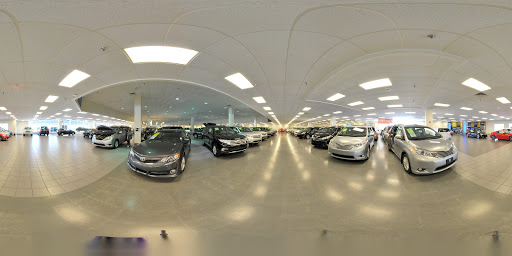 Toyota Dealer «Kings Toyota - New Cars, Indoor Showroom», reviews and photos, 4700 Fields Ertel Rd, Cincinnati, OH 45249, USA