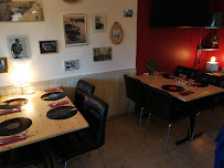 Atmosphère du Restaurant Mamie Rosé à Palavas-les-Flots - n°12