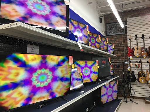 Pawn Shop «Springfield Pawn King», reviews and photos, 107 W Cook St, Springfield, IL 62704, USA