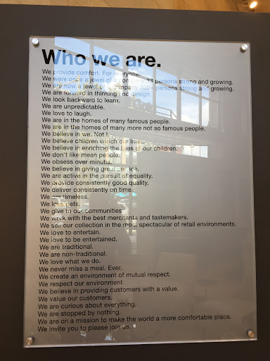 Furniture Store «Mitchell Gold + Bob Williams», reviews and photos, 1526 14th St NW, Washington, DC 20005, USA