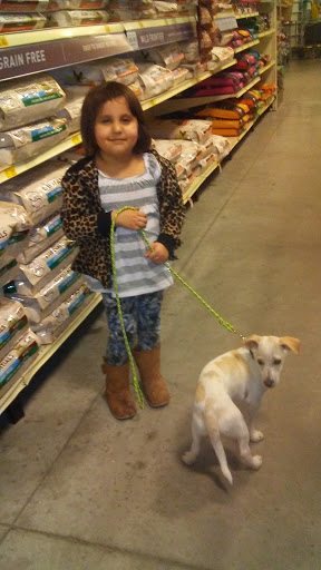 Pet Supply Store «PetSmart», reviews and photos, 6807 W Canal Dr, Kennewick, WA 99336, USA