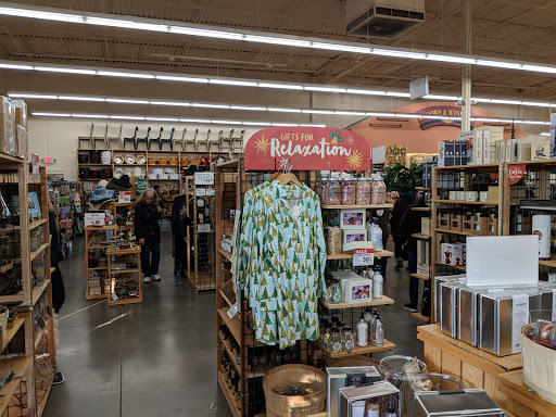 Furniture Store «Cost Plus World Market», reviews and photos, 13990 NE Mill Pl, Woodinville, WA 98072, USA