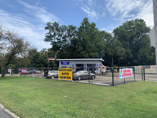 Auto Repair Shop «Michigan Road Auto Center», reviews and photos, 5602 N Michigan Rd, Indianapolis, IN 46228, USA