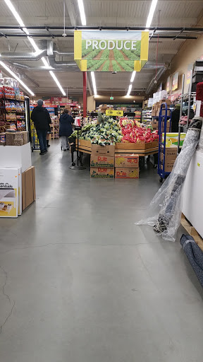 Grocery Store «Grocery Outlet Bargain Market», reviews and photos, 125 Hickey Blvd, South San Francisco, CA 94080, USA