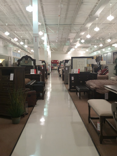 Furniture Store «Value City Furniture», reviews and photos, 9527 South Blvd, Charlotte, NC 28273, USA