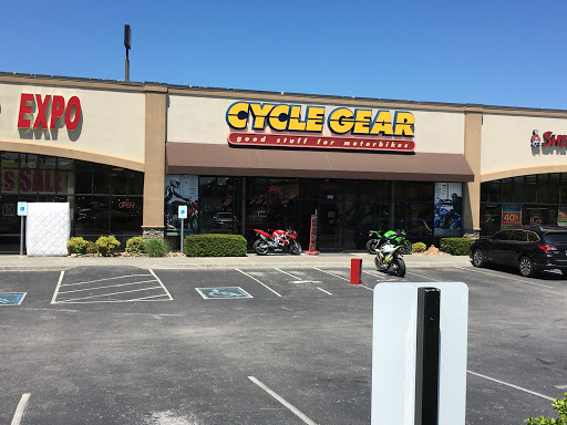 Motorcycle Parts Store «Cycle Gear», reviews and photos, 268 N Peters Rd, Knoxville, TN 37923, USA