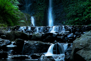 Cilember Waterfall image