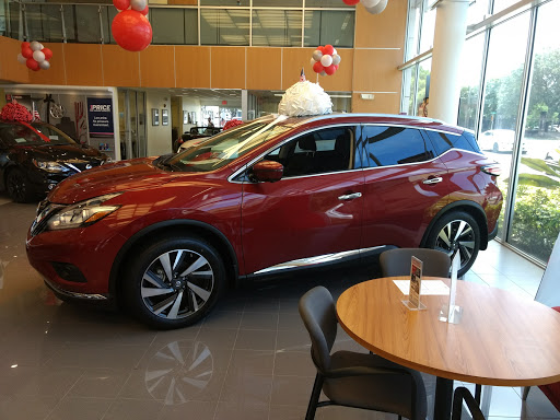 Nissan Dealer «AutoNation Nissan Miami», reviews and photos, 3345 SW 8th St, Miami, FL 33135, USA