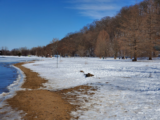 Recreation Center «Go Ape Zip Line & Treetop Adventure - Creve Coeur Park», reviews and photos, 13219 Streetcar Dr, Maryland Heights, MO 63043, USA