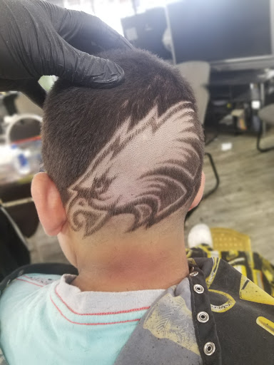 Barber Shop «Top Notch Barber Shop», reviews and photos, 5811 S Crescent Blvd, Pennsauken Township, NJ 08110, USA