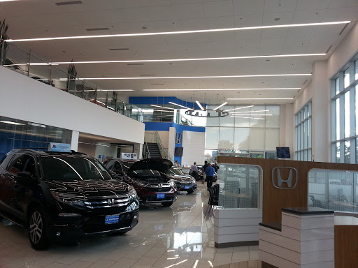 Honda Dealer «Richfield Bloomington Honda», reviews and photos, 501 W 77th St, Richfield, MN 55423, USA