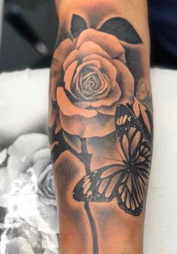 Explore disc golf tattoo ideas, creative tattoo ideas in Benicia, available at Bombshell Hair & Ink
