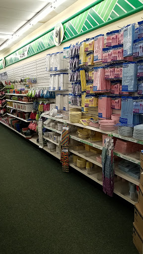 Dollar Store «Dollar Tree», reviews and photos, 2826 Audubon Village Dr, Audubon, PA 19403, USA