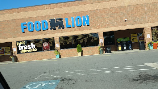 Grocery Store «Food Lion», reviews and photos, 2930 W Main St, Durham, NC 27705, USA