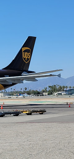 Shipping and Mailing Service «The UPS Store», reviews and photos, 16350 Ventura Blvd d, Encino, CA 91436, USA